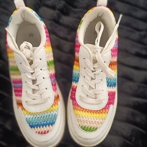 Willow Woven Rainbow Platform Sneakers 6.5